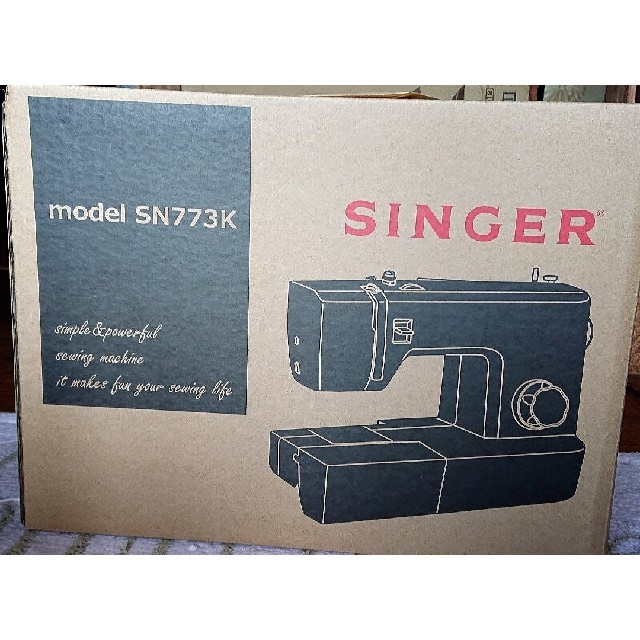 新品未使用 SINGER ミシン SN773k フットコントロール付き-