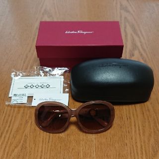 サルヴァトーレフェラガモ(Salvatore Ferragamo)のりりこ様専用・salvatore ferragamo サングラス (サングラス/メガネ)