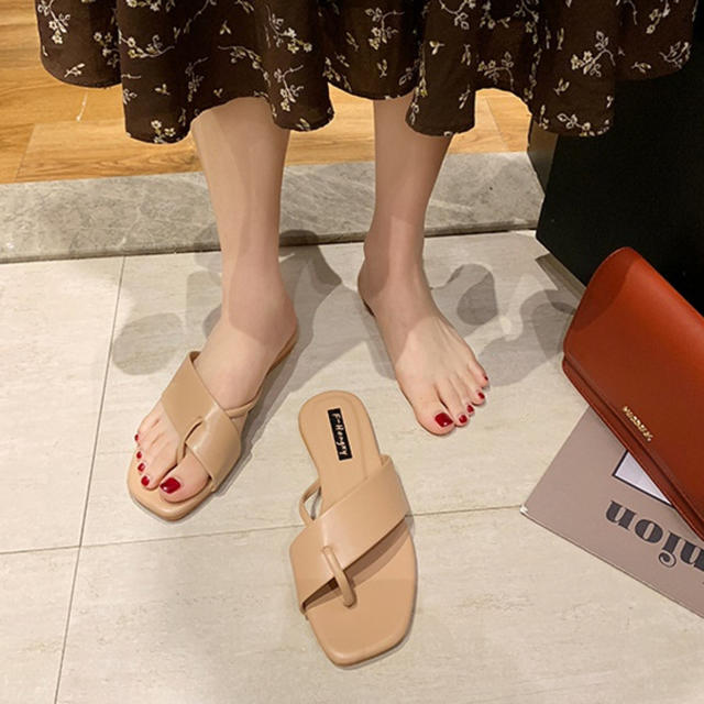 dholic(ディーホリック)の韓国　ベージュ　レディースサンダル レディースの靴/シューズ(サンダル)の商品写真