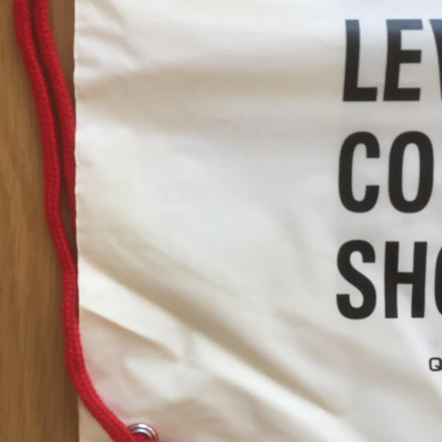 Levi's(リーバイス)のショップバッグ　紐付き　Levi's  Ｂ級品　15枚セット レディースのバッグ(ショップ袋)の商品写真