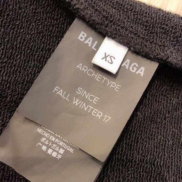 Balenciaga(バレンシアガ)のBALENCIAGA パーカー黒 レディースのトップス(パーカー)の商品写真