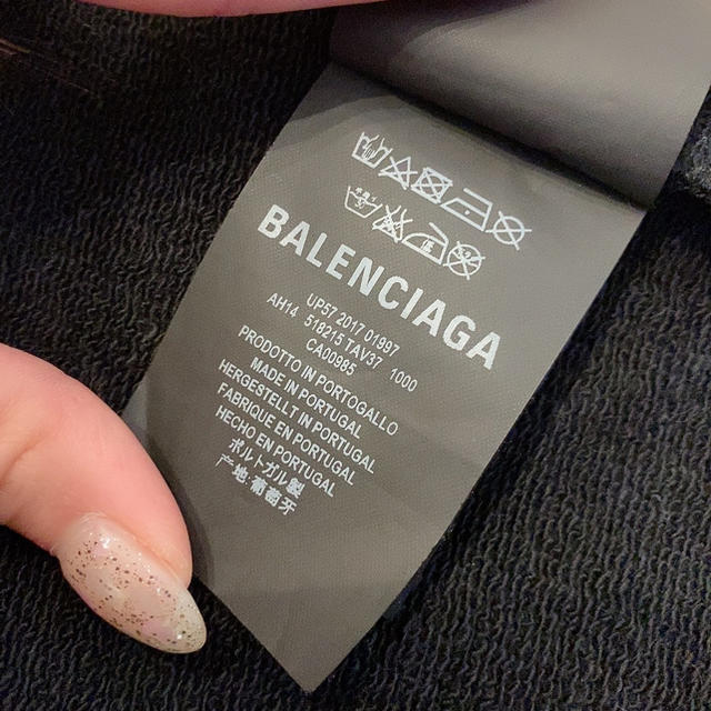 Balenciaga(バレンシアガ)のBALENCIAGA パーカー黒 レディースのトップス(パーカー)の商品写真