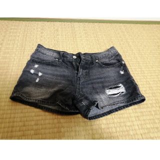 ジーユー(GU)のGUダメージデニムショーパン(ショートパンツ)