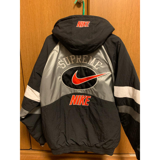 Supreme(シュプリーム)のSupreme®/Nike® Hooded Sport Jacket メンズのジャケット/アウター(ナイロンジャケット)の商品写真