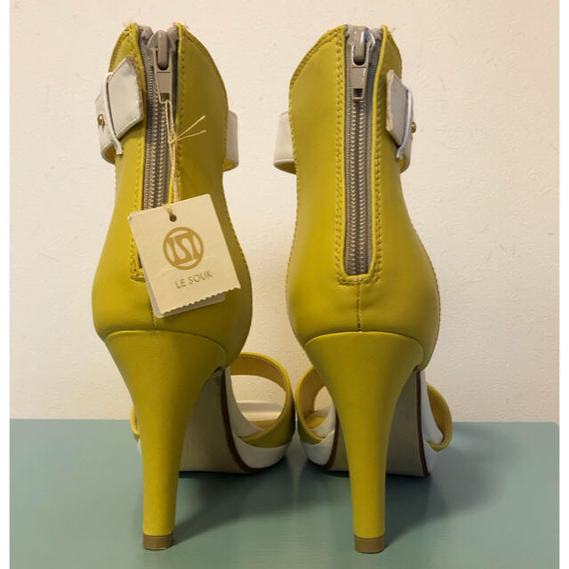 Le souk(ルスーク)の春夏 未使用 アンクルストラップサンダル レディースの靴/シューズ(サンダル)の商品写真