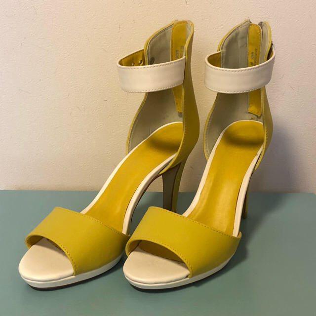 Le souk(ルスーク)の春夏 未使用 アンクルストラップサンダル レディースの靴/シューズ(サンダル)の商品写真