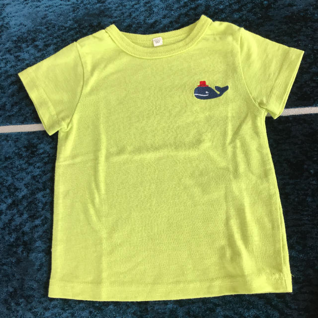 Tシャツ2枚と膝丈パンツ　サイズ90 キッズ/ベビー/マタニティのキッズ服男の子用(90cm~)(Tシャツ/カットソー)の商品写真