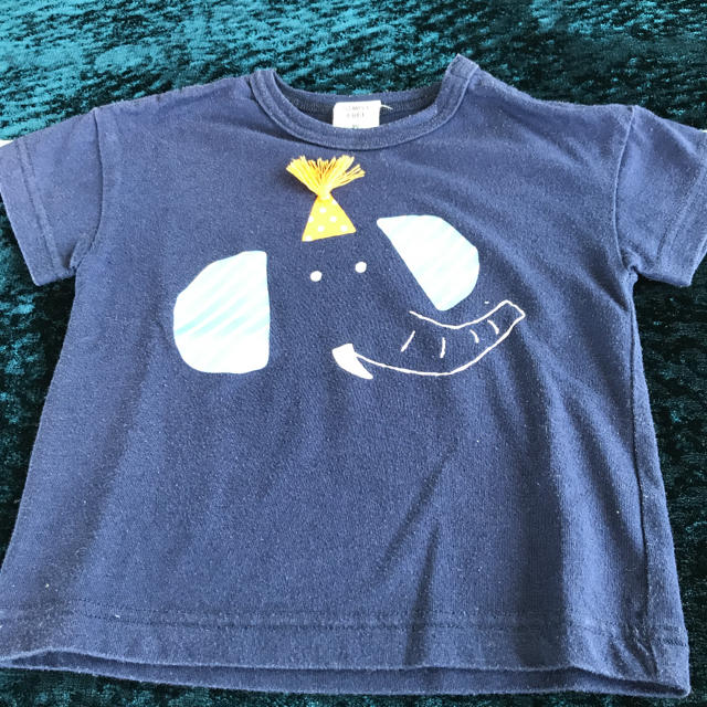 Tシャツ2枚と膝丈パンツ　サイズ90 キッズ/ベビー/マタニティのキッズ服男の子用(90cm~)(Tシャツ/カットソー)の商品写真