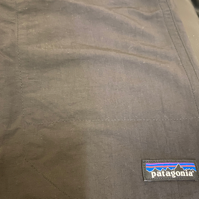 patagonia(パタゴニア)の新品正規品 パタゴニア バギーズロング ブラック XS メンズのパンツ(ショートパンツ)の商品写真