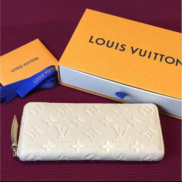 LOUIS VUITTON - ルイヴィトン　ジッピーウォレット