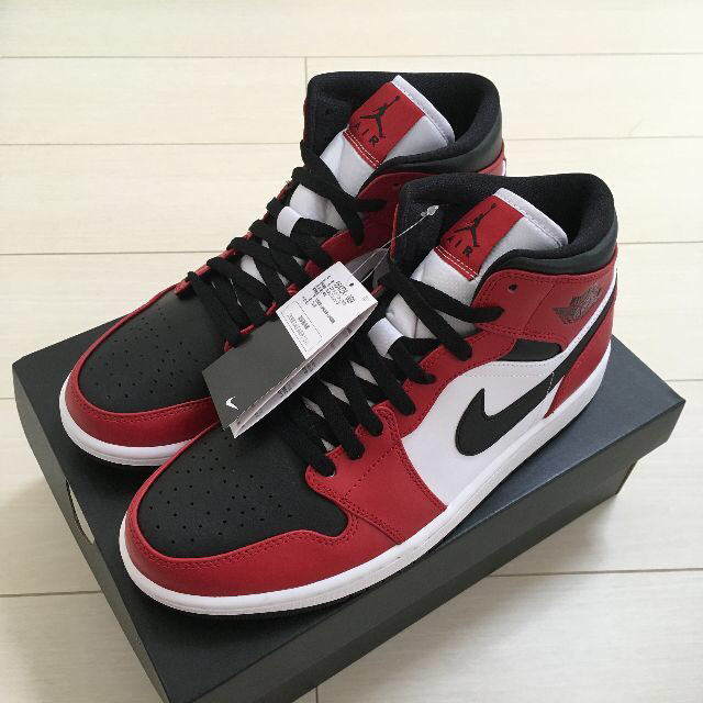 NIKE AIR JORDAN 1 MID BLACK TOE ジョーダン