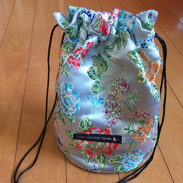 TSURU by Mariko Oikawa(ツルバイマリコオイカワ)のSTUDIOUSツルバイマリコオイカワ巾着バック手提げ レディースのバッグ(ハンドバッグ)の商品写真
