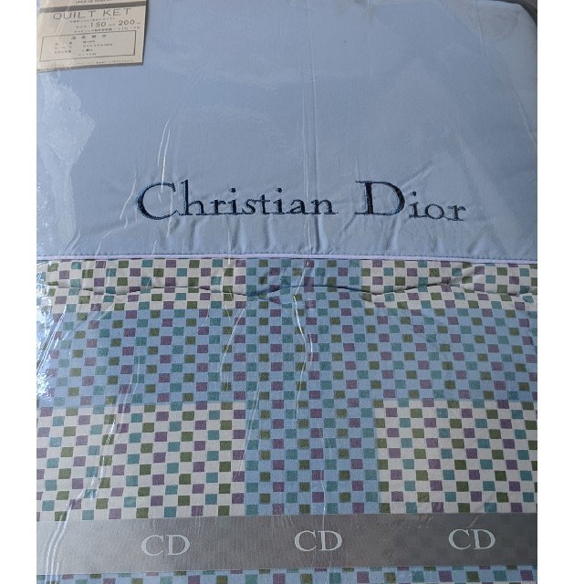 Christian Dior(クリスチャンディオール)の未使用　クリスチャン・ディオールのキルトケット インテリア/住まい/日用品の寝具(布団)の商品写真