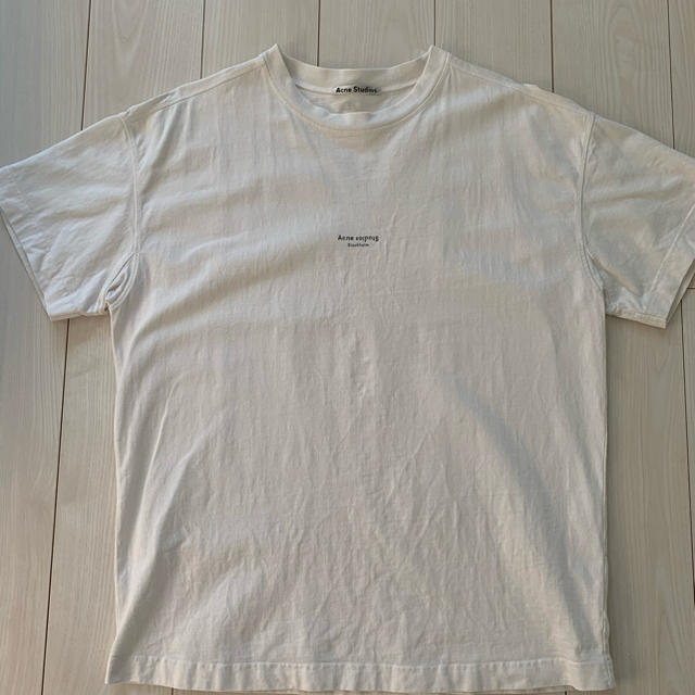 ACNE(アクネ)のAcne Studios リバースロゴTシャツ L ホワイト アクネトゥディオズ メンズのトップス(Tシャツ/カットソー(半袖/袖なし))の商品写真