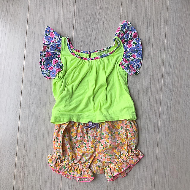 fafa(フェフェ)のfafa  トップス　パンツ キッズ/ベビー/マタニティのキッズ服女の子用(90cm~)(Tシャツ/カットソー)の商品写真