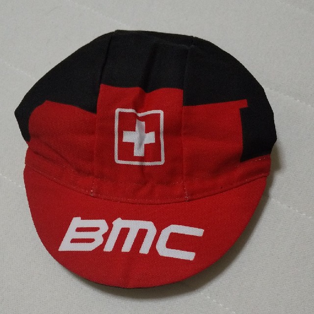 BMC パールイズミ サイクルキャップ 未使用品 スポーツ/アウトドアの自転車(ウエア)の商品写真