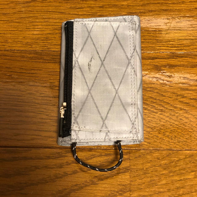 MINIMALIGHT play wallet X -PAC グレー 1