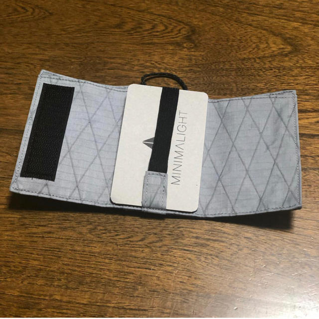 MINIMALIGHT play wallet X -PAC グレー 2