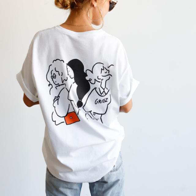 Auntie Rosa(アンティローザ)のgriez girlプリントtシャツ ホワイト レディースのトップス(Tシャツ(半袖/袖なし))の商品写真
