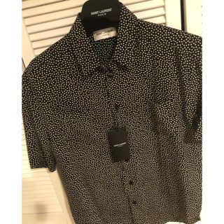 サンローラン(Saint Laurent)のさんかけいちは様専用！定価8万位　サンローラン　ドット柄半袖シャツ　新品！(シャツ)