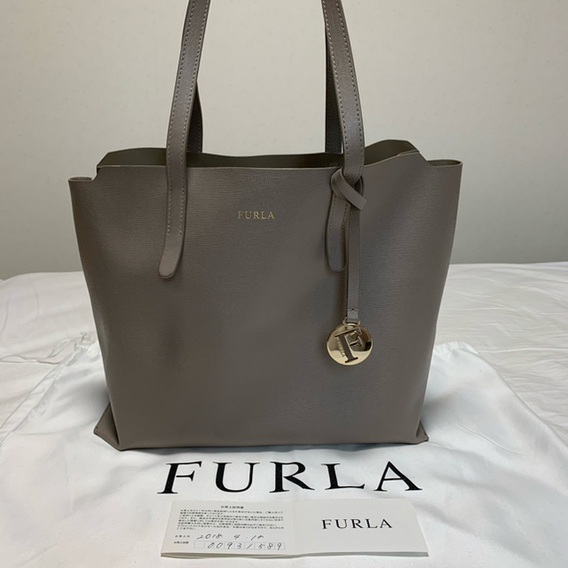 FURLA トートバッグ  保存袋付き