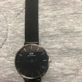 ダニエルウェリントン(Daniel Wellington)のダニエルウェリントン　メッシュ　マットブラック　シルバー　32mm 腕時計(腕時計)