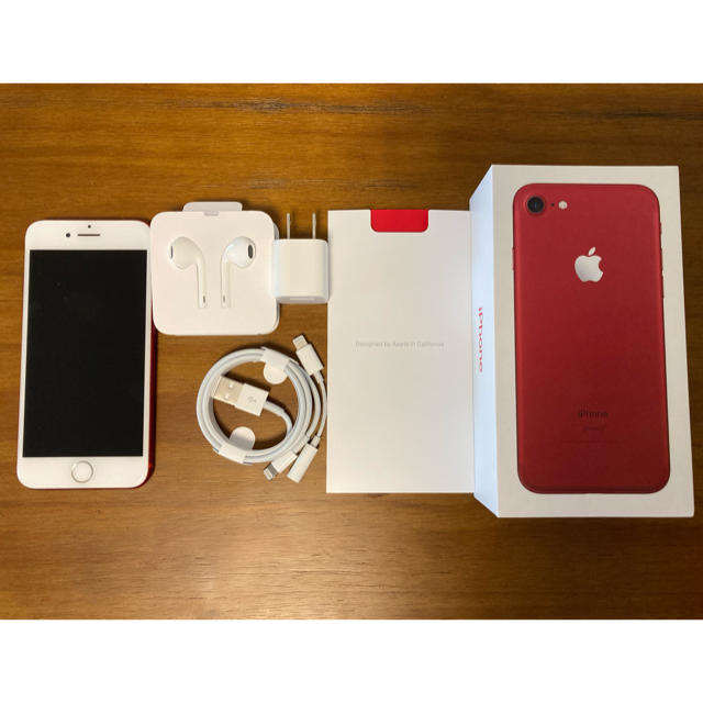 iPhone(アイフォーン)のiPhone7 128GB PRODUCT RED  スマホ/家電/カメラのスマートフォン/携帯電話(スマートフォン本体)の商品写真