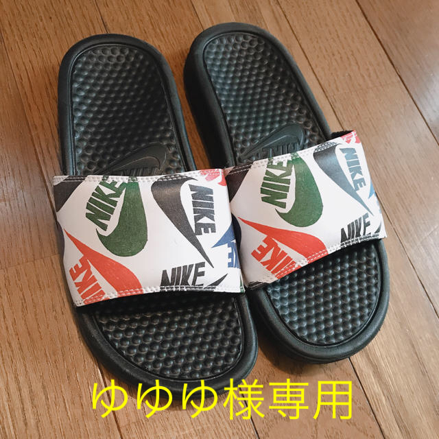 NIKE(ナイキ)の  【専用】NIKE ベナッシ 24cm メンズの靴/シューズ(サンダル)の商品写真