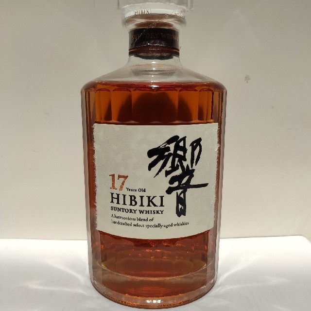 響　17年　700ml