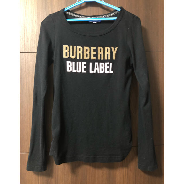 BURBERRY BLUE LABEL(バーバリーブルーレーベル)のバーバリーブルーレーベル  長袖　カットソー　ブラック　黒 レディースのトップス(Tシャツ(長袖/七分))の商品写真