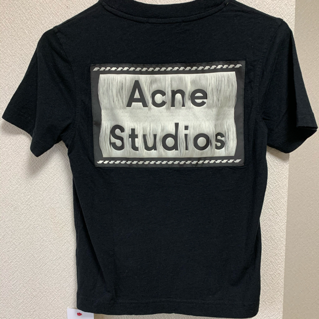Acne Studios ロゴ Tシャツ レディース トップス mustaqbal.af