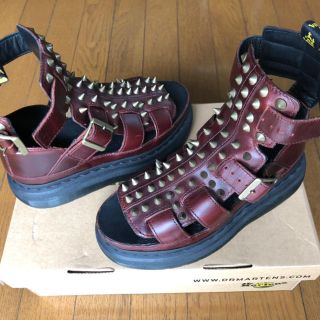 ドクターマーチン(Dr.Martens)の【値下げOK】Dr.Martins ABBATHA スタッズサンダル(サンダル)