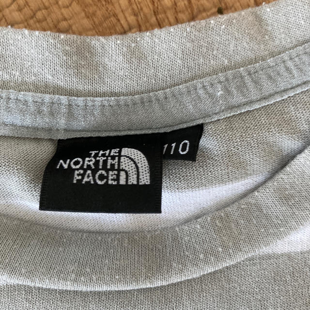 THE NORTH FACE(ザノースフェイス)のノースフェイス　キッズ　ティシャツ キッズ/ベビー/マタニティのキッズ服男の子用(90cm~)(Tシャツ/カットソー)の商品写真