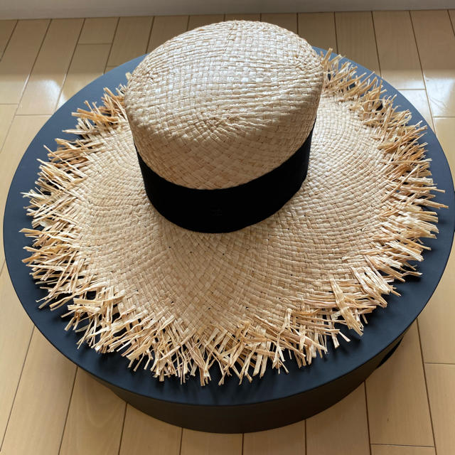 最新人気 CHANEL - ストローハット 新品未使用 シャネル 2019ss 麦わら