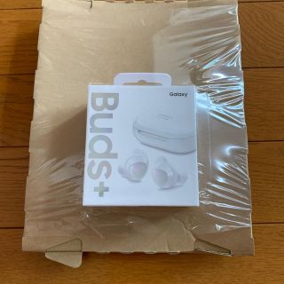 ギャラクシー(Galaxy)の【新品】Galaxy buds+ ホワイト ギャラクシー　バッズ　プラス　白(ヘッドフォン/イヤフォン)