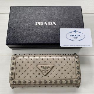 プラダ(PRADA)の再値下げ！　PRADA プラダ　スタッズ　長財布(財布)