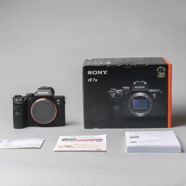 SONY - 【美品】SONYミラーレスカメラ α7 III ILCE-7M3