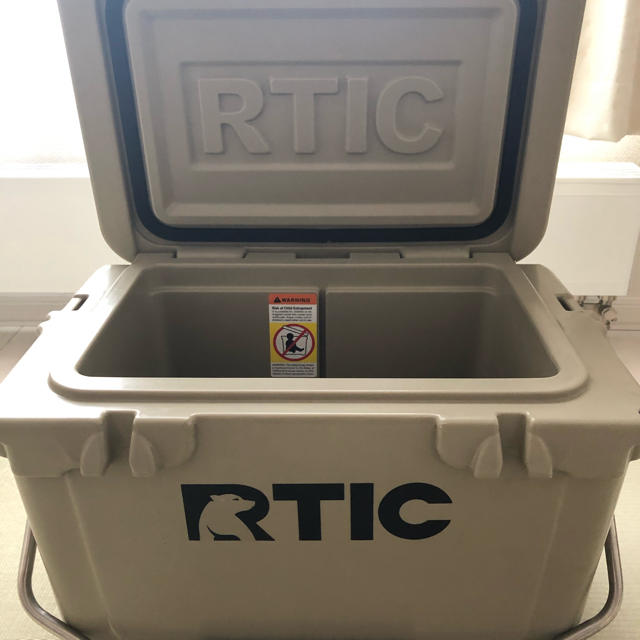 RTIC 20QT タンカラー