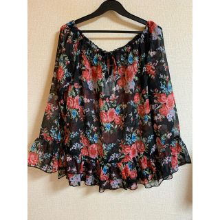 グレイル(GRL)の花柄シースルーフリルトップス(シャツ/ブラウス(半袖/袖なし))