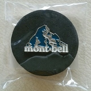 モンベル(mont bell)のピンバッジ　mont bell(バッジ/ピンバッジ)