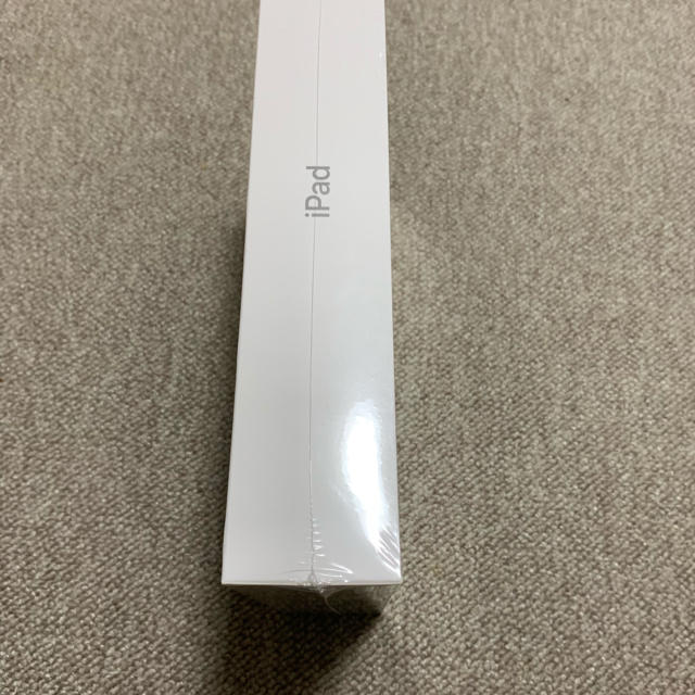 Apple(アップル)の最終値下げ 未開封iPad 6th generation  Wifi 128GB スマホ/家電/カメラのPC/タブレット(タブレット)の商品写真