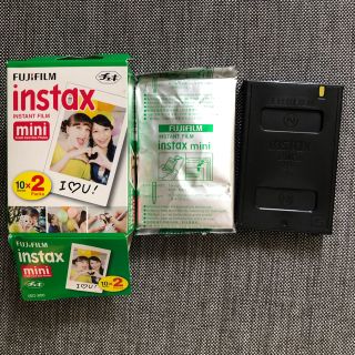 フジフイルム(富士フイルム)のinstax mini  チェキフィルム(フィルムカメラ)