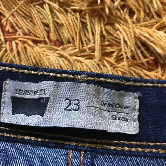 Levi's(リーバイス)のリーバイス   ストレッチ　ヒップアップ　デニム　23 レディースのパンツ(デニム/ジーンズ)の商品写真