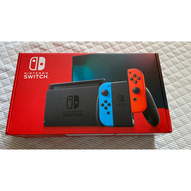 Nintendo Switch(ニンテンドースイッチ)のNintendo Switch JOY-CON(L) ネオンブルー/(R) ネオ エンタメ/ホビーのゲームソフト/ゲーム機本体(家庭用ゲーム機本体)の商品写真