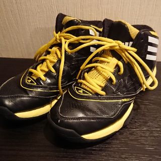 アディダス(adidas)のアディダスadidasバスケシューズサイズ23cm(スニーカー)