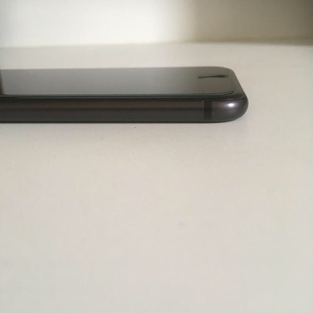 iPhone SIMフリーの通販 by ダイチ's shop｜アイフォーンならラクマ - アイフォン8 通販安い