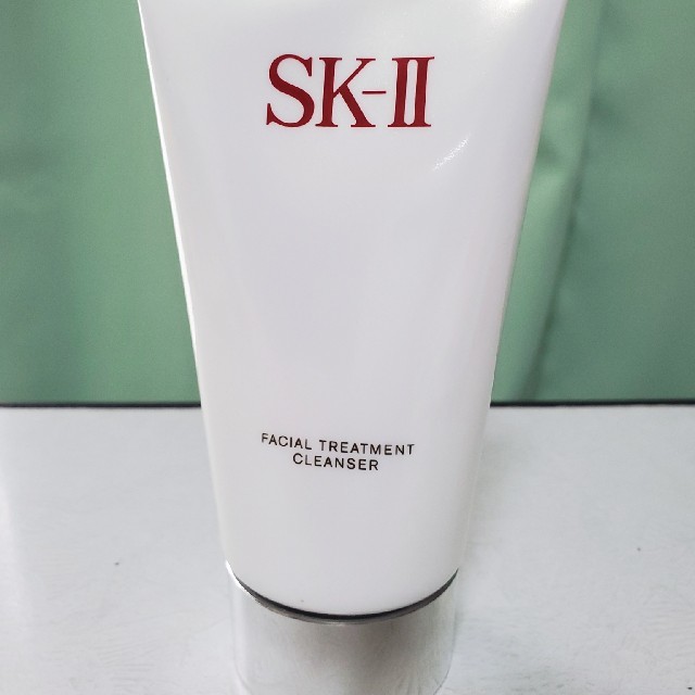 SK-II(エスケーツー)のSK-IIフェイシャルトリートメントクレンザー(洗顔料)新品(値下げ)おまけ付き コスメ/美容のスキンケア/基礎化粧品(洗顔料)の商品写真