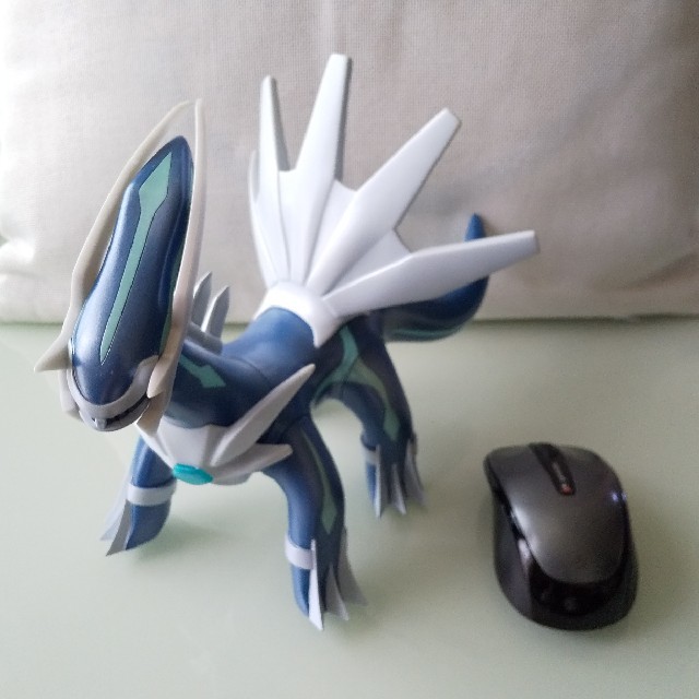 ポケモン(ポケモン)のポケモンフィギュア  DIALGA 大 エンタメ/ホビーのおもちゃ/ぬいぐるみ(キャラクターグッズ)の商品写真