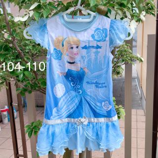 ディズニー(Disney)のディズニープリンセスワンピース4-5歳キッズ服身長104-110cm海外子供服(ワンピース)