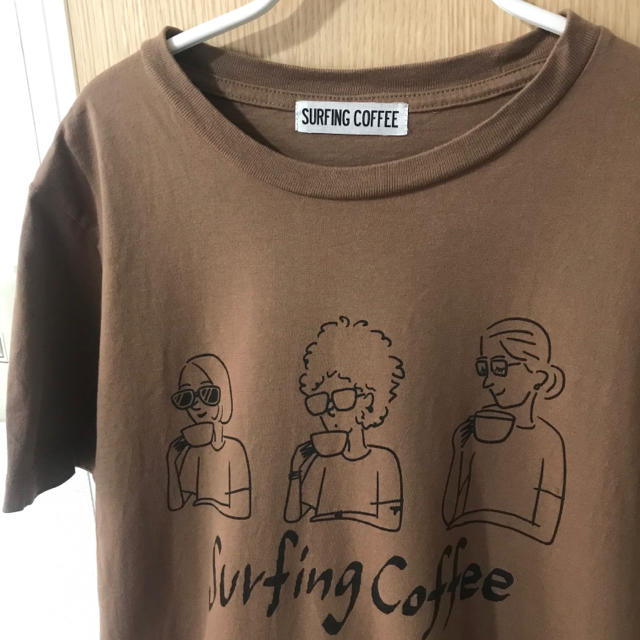 TODAYFUL(トゥデイフル)のsurfing coffee Tシャツ メンズのトップス(Tシャツ/カットソー(半袖/袖なし))の商品写真